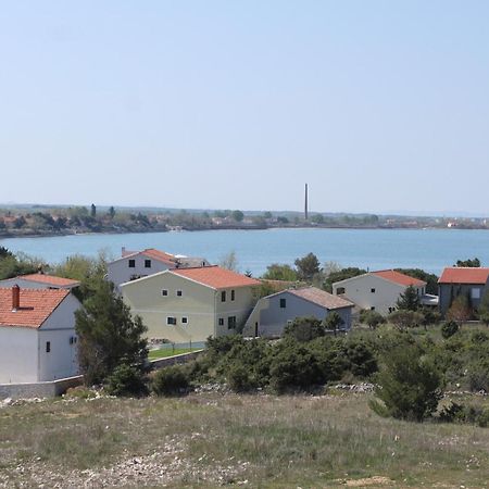 Apartments With A Parking Space Vrsi - Mulo, Zadar - 3276 المظهر الخارجي الصورة