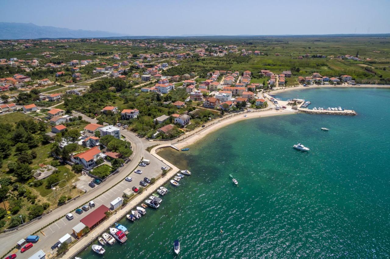 Apartments With A Parking Space Vrsi - Mulo, Zadar - 3276 المظهر الخارجي الصورة