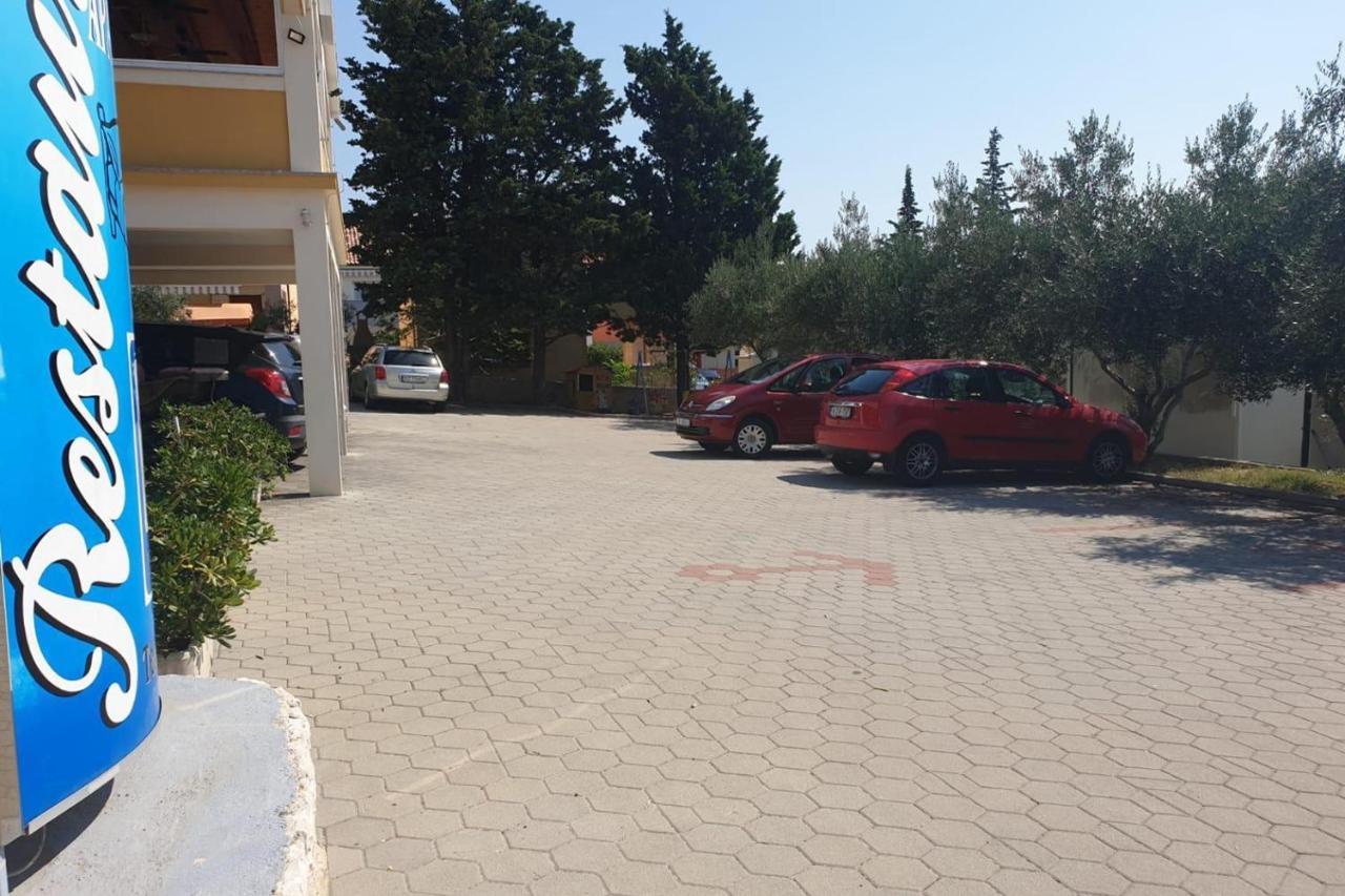 Apartments With A Parking Space Vrsi - Mulo, Zadar - 3276 المظهر الخارجي الصورة