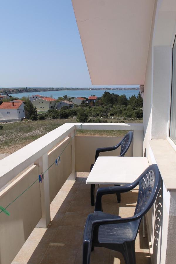 Apartments With A Parking Space Vrsi - Mulo, Zadar - 3276 المظهر الخارجي الصورة