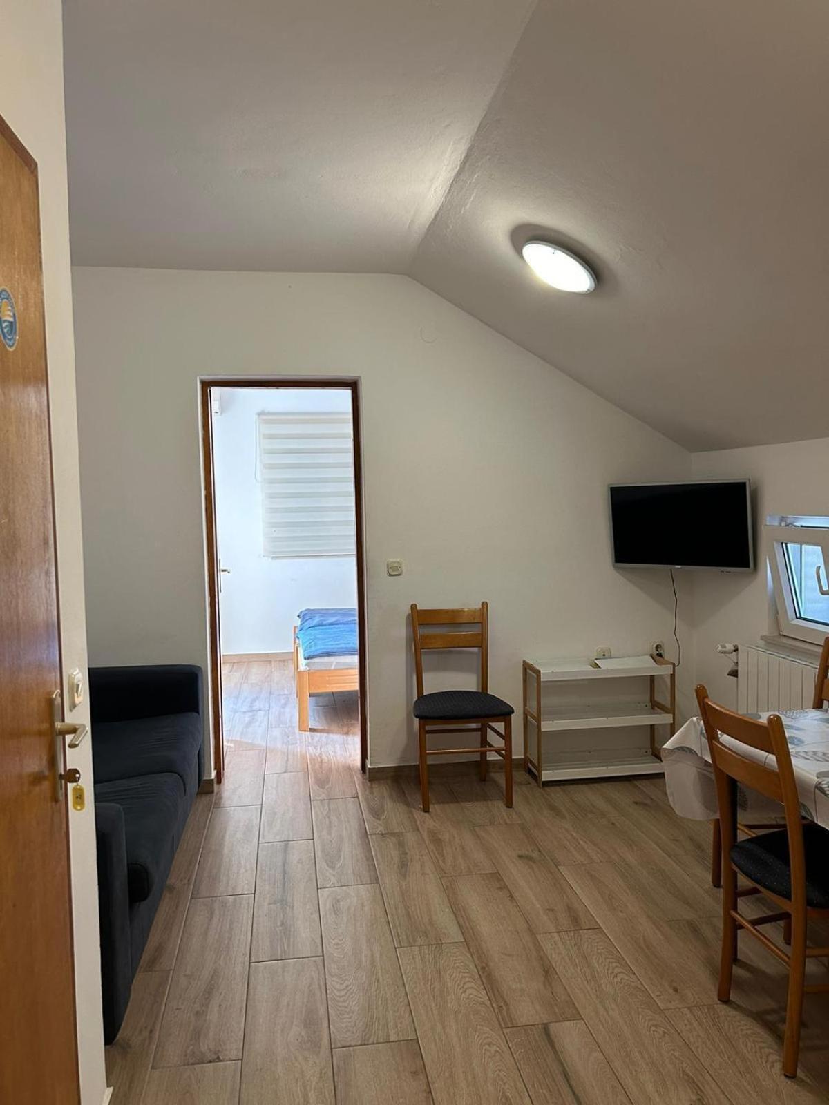 Apartments With A Parking Space Vrsi - Mulo, Zadar - 3276 الغرفة الصورة
